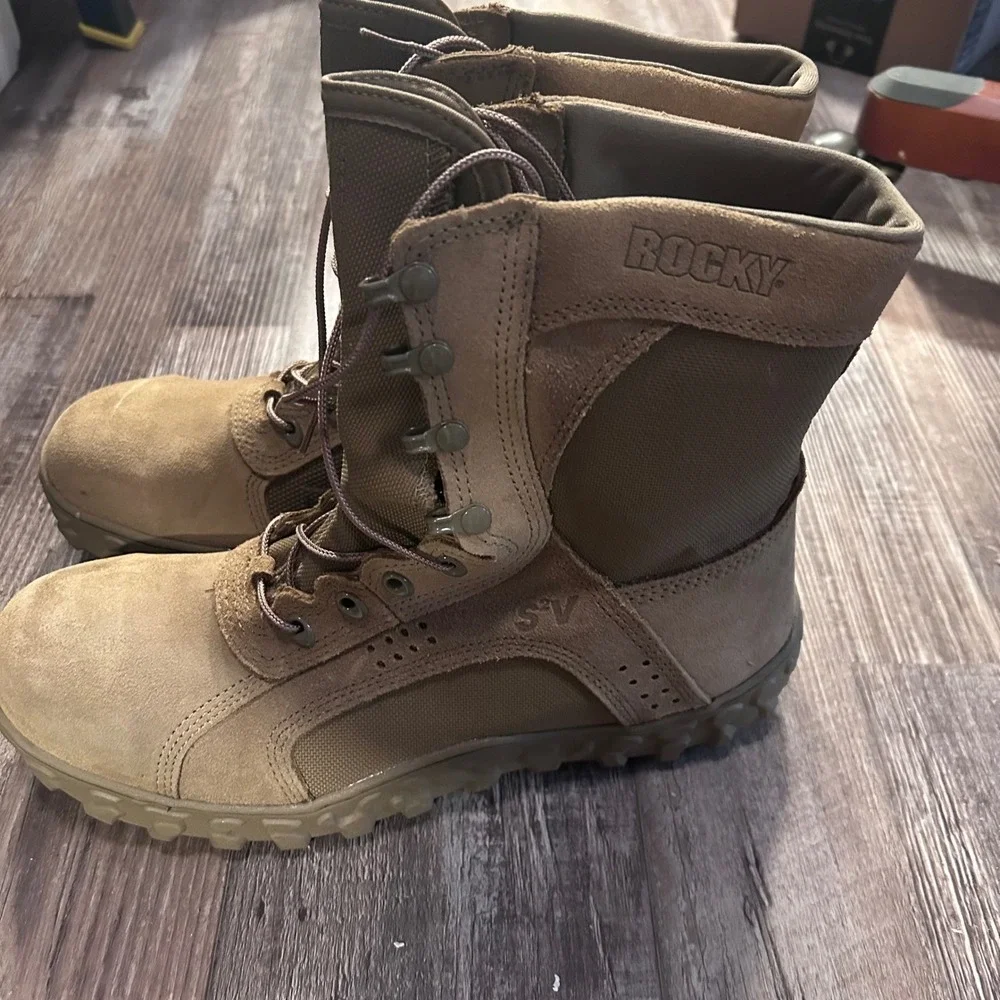 Rocky S2V Tactical Military Boots Mens 13 Brown Steel Toe ASTM‎ F2413 6104 New